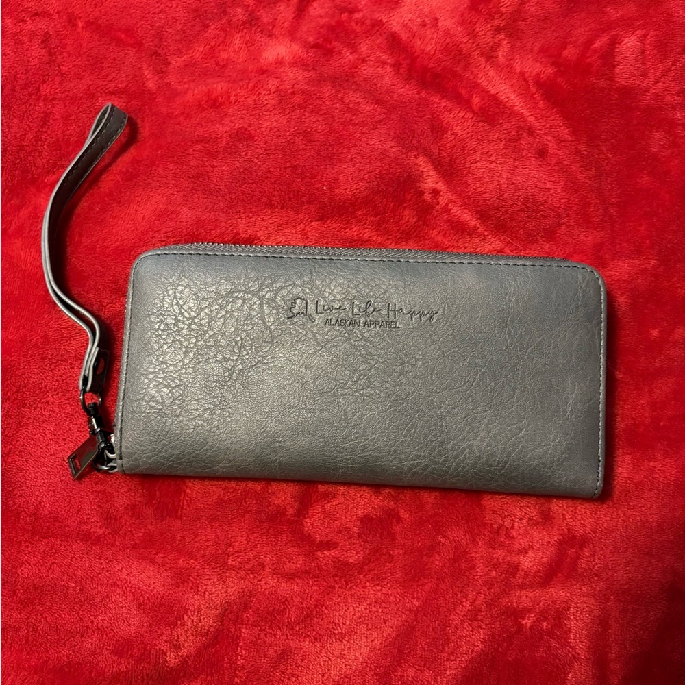 Alaskan Apparel Gray Leather Wristlet Wallet